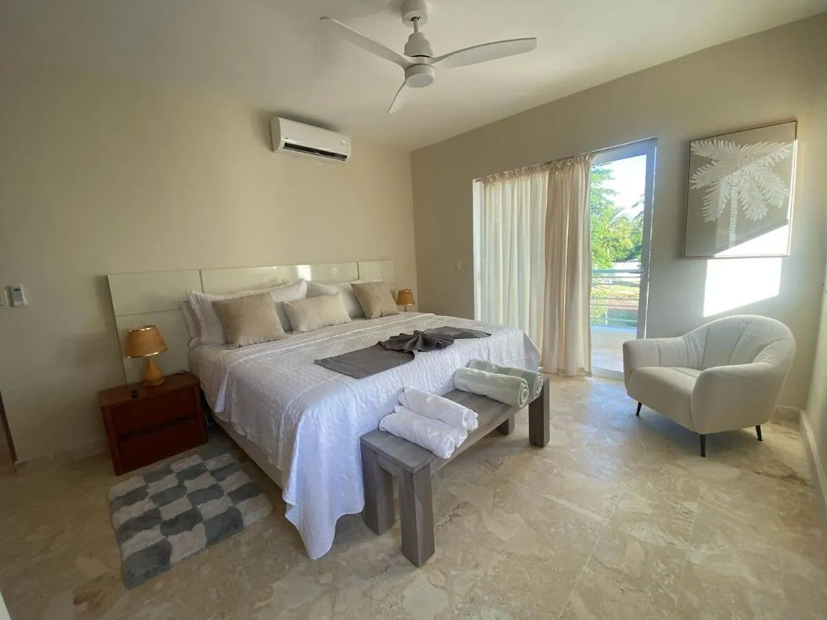 Condo In Vistas Del Cayo El Limon Apartment